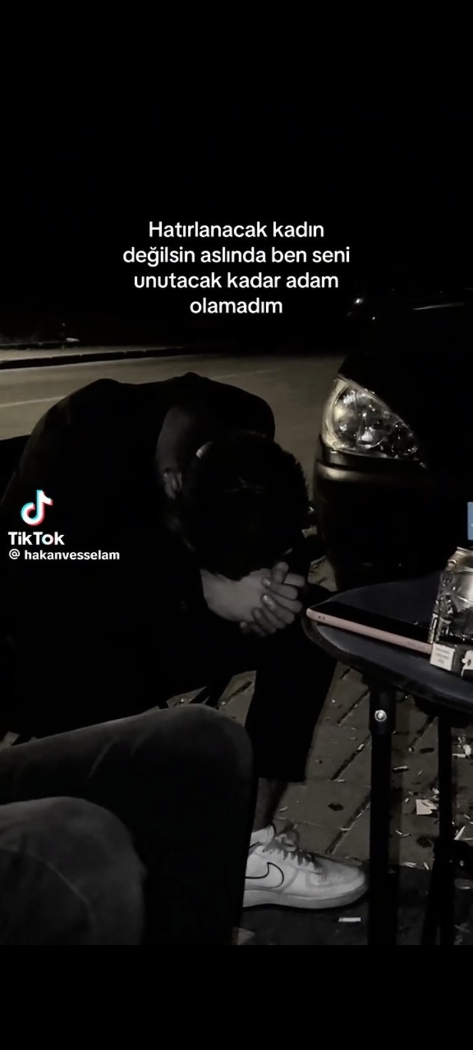 Birini unutamamak?