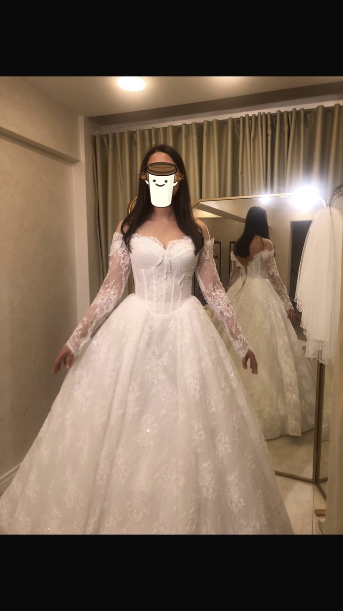 Hangi gelinlik daha güzel?