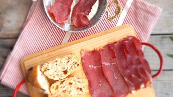 Pastırmayı yumurtalı mı seversiniz, yoksa sade mi 🥩?