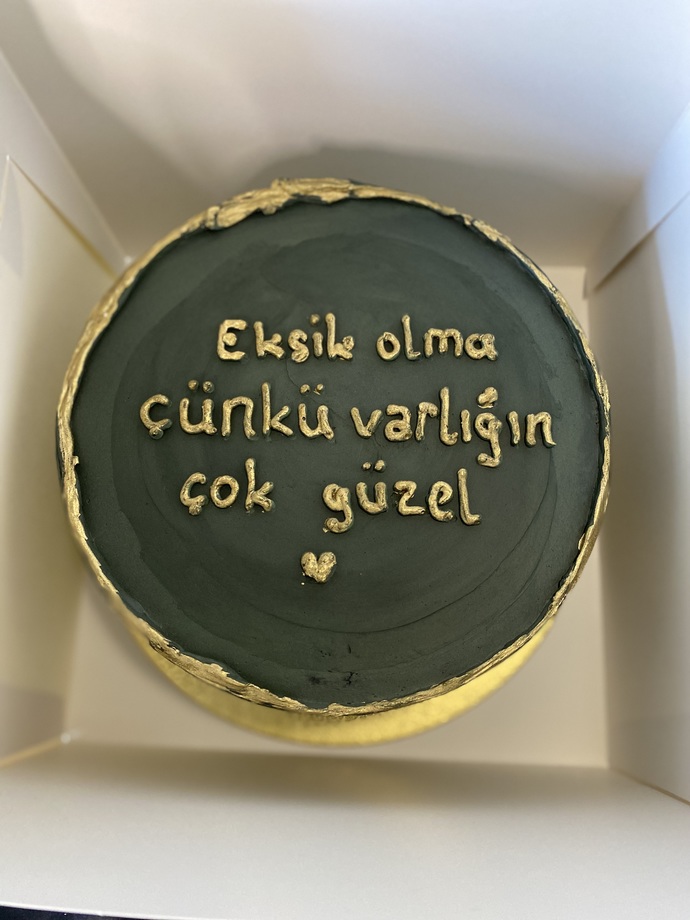 Pastacınız yine iş başında nasıl ama?