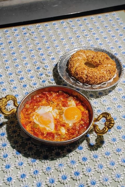 Menemen soğanlı mı, soğansız mı?
