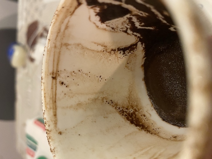 Aşk hayatımla ilgili merak ettiğim şeyler var onunla alakalı kahve falı baktırmak istiyorum ilgilenen varsa yorumlayabilir mi?