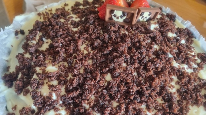 İlk defa Çilekli pasta yaptım nasıl olmuş?