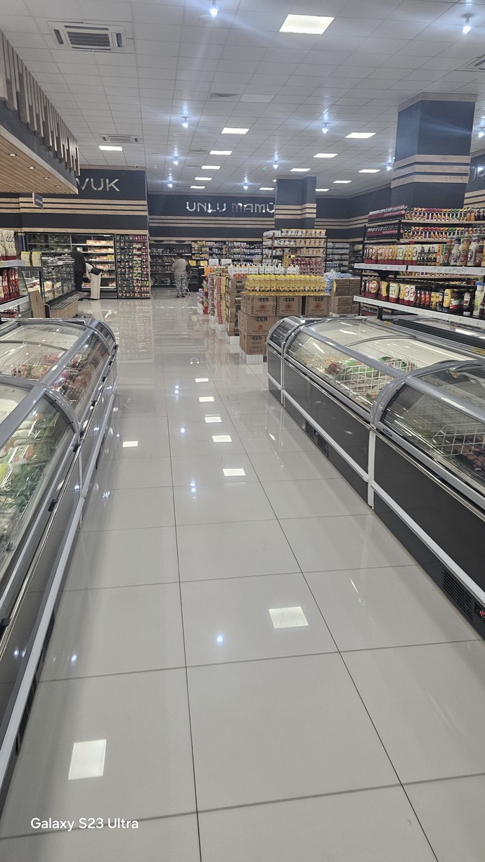 Markete girer girmez ilk hangi reyonun yolunu tutarsınız?