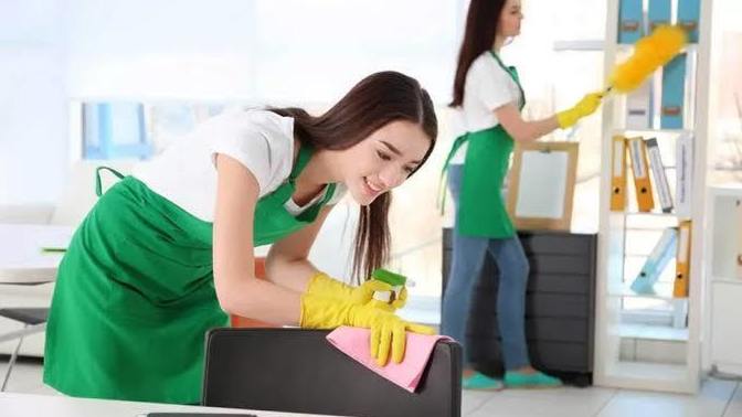 Evinize arada temizlik için yardımcı çağırıyor musunuz?