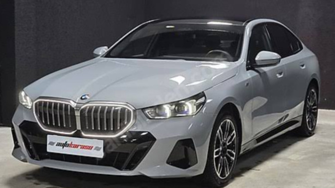 Honda Civic mı BMW 5.20 i mı iyi her açıdan hangisi alınır?