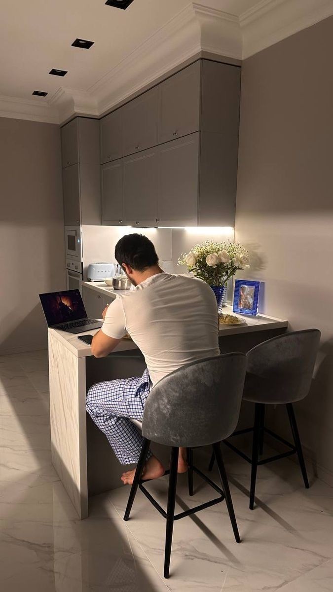 Oyun oynarken aynı zamanda yiyecek de tüketebilir misiniz?