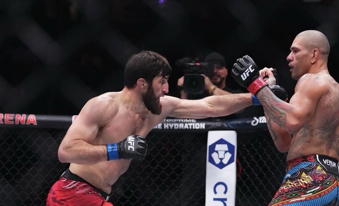 Alex Pereira Magomed Ankalaev maçını Ankalaev kazandı! Maçı izlediniz mi?