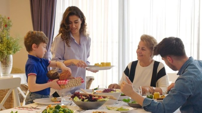 Misafir ağırladığında temizlik ve düzeni nasıl sağlıyorsun?