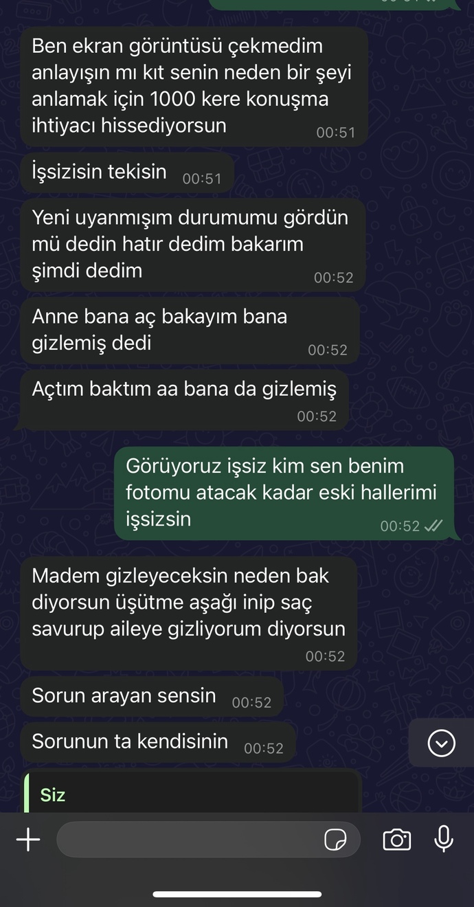 Eski kötü fotoğraflarımı kendine atan kardeşime ağır mı konuşmuşum?