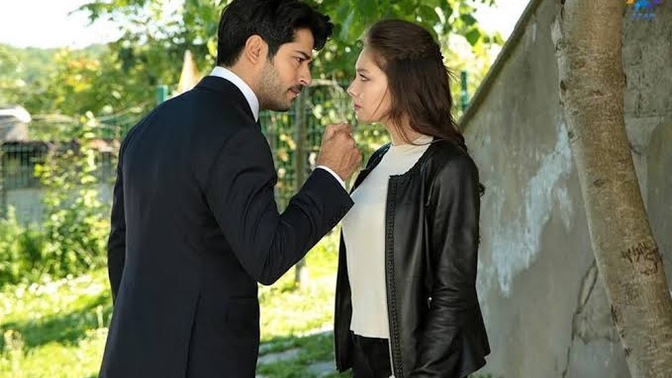 İlişkini bitirmek istediğinde kelimelere mi sığınırsın, sessizliğe mi bürünürsün?