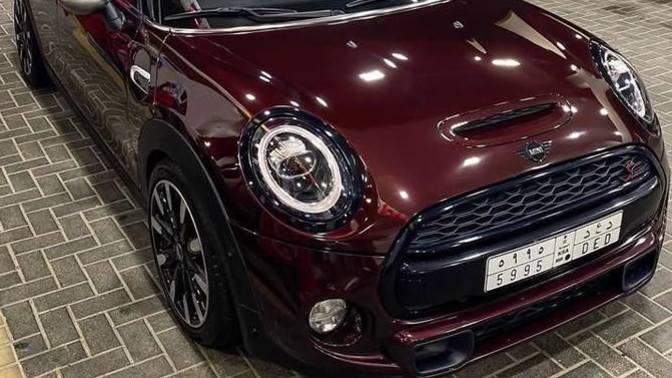 Mini cooper dediğin ne renk olmalı?
