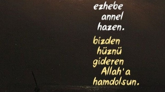 Sor, gücün sormaya yetiyorsa, var mıymış gönlümü bin parçaya böldüğünün bir sebebi?