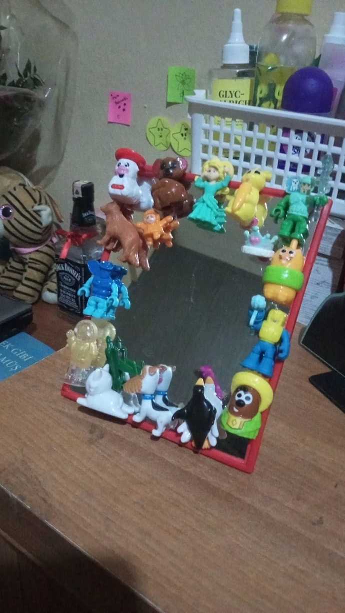 Kızıma yaptığım dekoratif ayna nasıl olmuş 😊?
