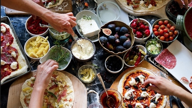 Yemek yapmayı mı tercih edersin, biri sana yemek yapsın mı?