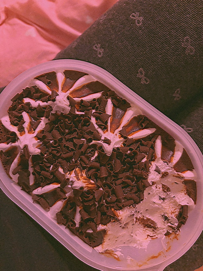 şimdi hepsini yesem hasta olur muyum kii?