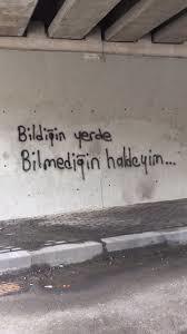 Bilmediğin bir ortama girdiğinde insanlardan tedirgin olur musun?