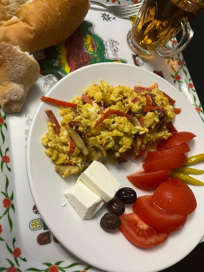 Sahurcu tayfa sahurda ne yediniz ya da  yiyorsunuz bakalım?