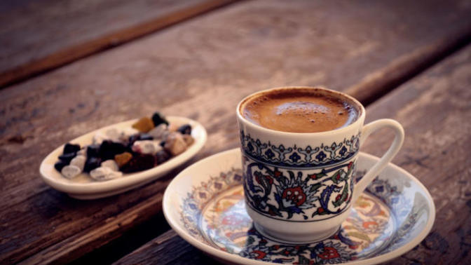 Sahurda yemeğine üstüne Türk kahvesi içilir mi?