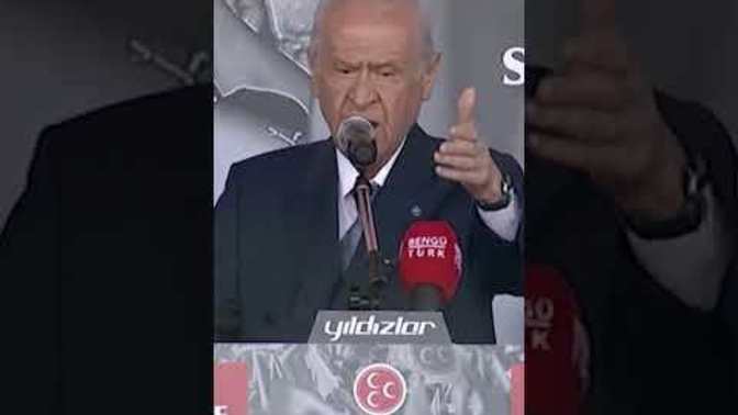 Nasıl bir dosta sahip olanın düşmana ihtiyacı yoktur?