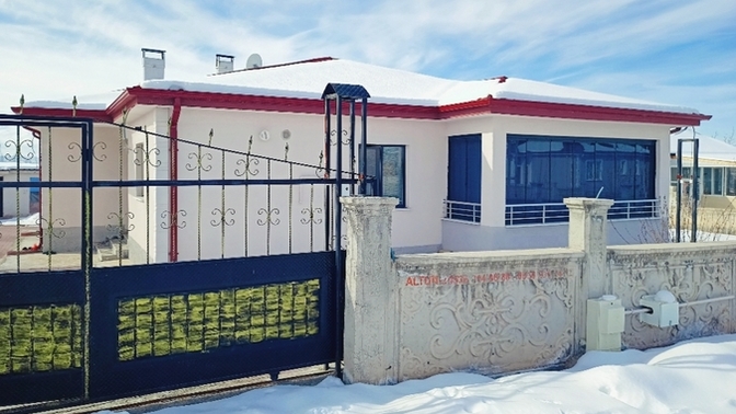 Şu ev nasıl görünüyor sizce?