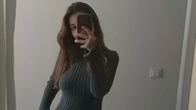 İyi geceler, Bu elbiseyi yeni aldım. Güzel mi, kötü mü?