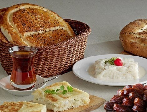 Ramazan pidesinin yanında olması gereken nedir?