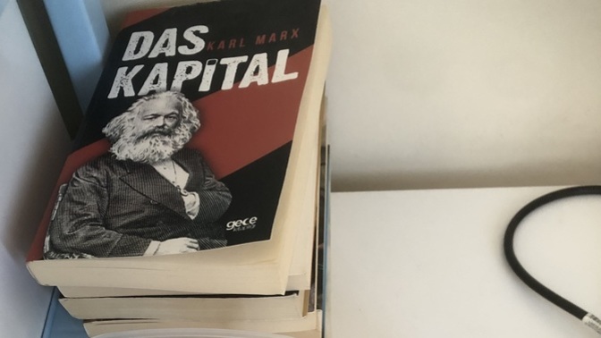 Bilgisayarda çalışırken yanınıza böyle şekerlemeler koyuyor musunuz?
