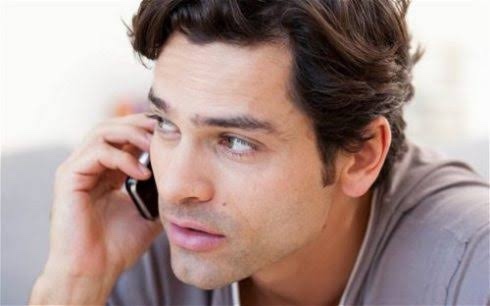Sevgilinin telefonunu karşı cins kişisi açarak müsait değil diyor! aklından geçen ilk düşünce ne olur?