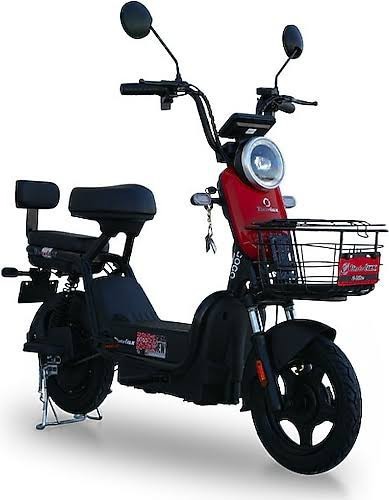 Sizce moped mi, araba mi?