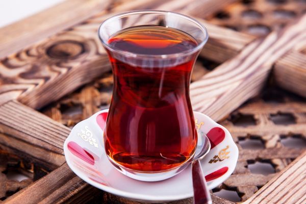 Gün de kaç bardak çay içersiniz?
