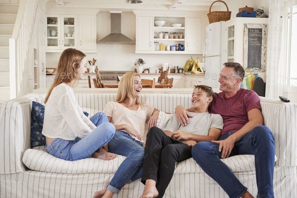Aile mi haklıdır, yoksa insan kendi yolunu mu çizmeli?