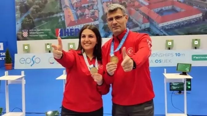 Milli sporcumuz, milli atıcımız Şevval İlayda Tarhan'ı tebrik eder misiniz, nasıl da başarmışız ama 🔫👏🥇?