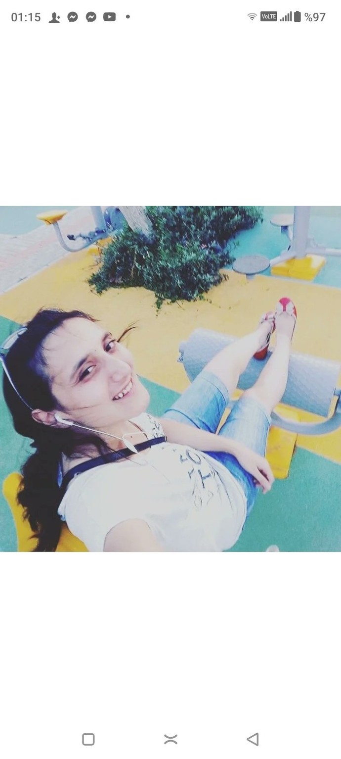 20 yaşındaki halimi çok özlüyorum öyle de öyle oluyormu?