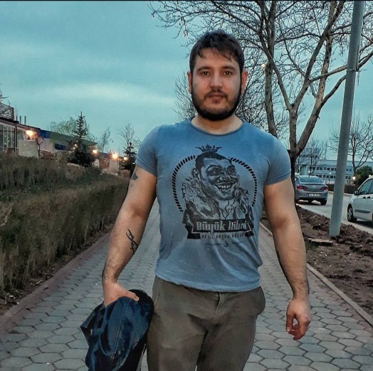 Büyük Hilmiyi sever miydiniz?