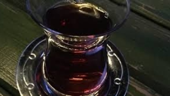 Dışarıda/cafede tek başına çay içer misiniz?