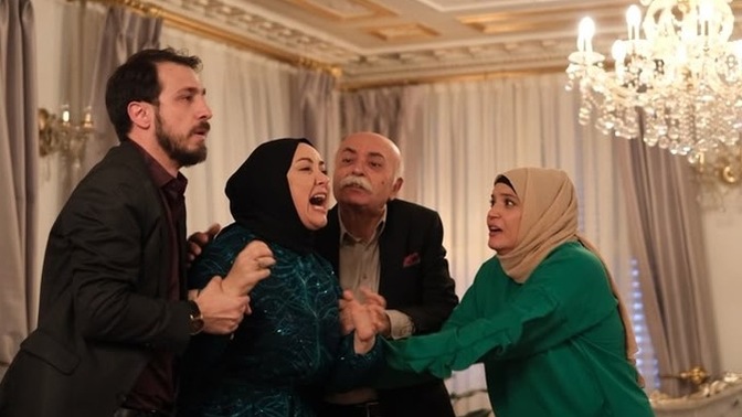 Bir dizide/filmde hangi kötü karakteri aslında haklı buluyorsun?