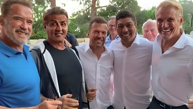 Bu ekipten sevdiğiniz bir aktör var mı?
