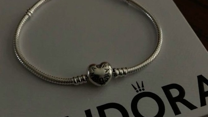 Pandora ya bir ilgisi çekmeyen ben miyim?