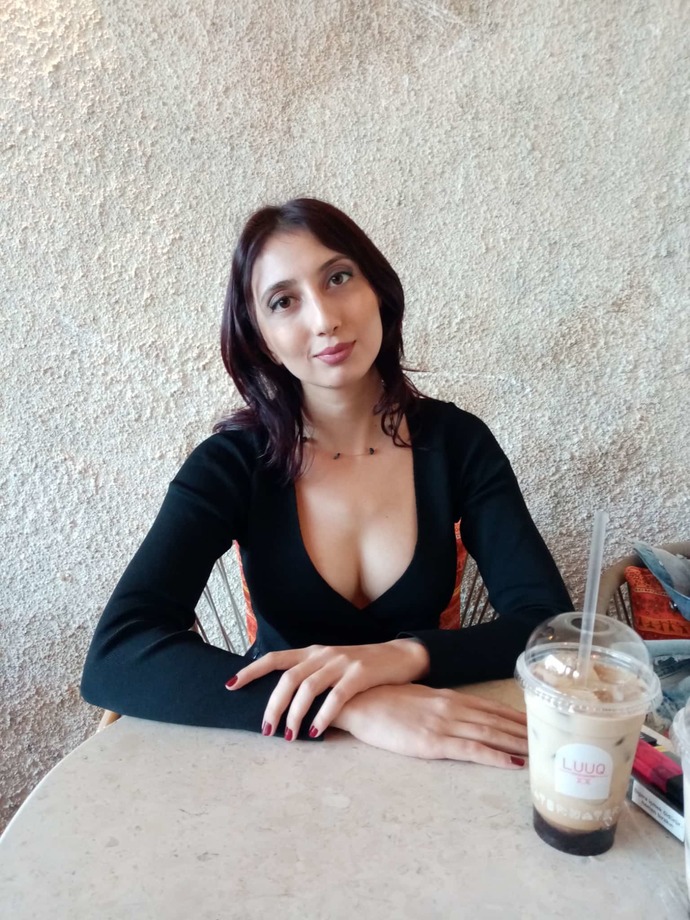 26 yaşındayım hiçbir erkek ilgi göstermiyor hepsi tipe bakıyor kendimi yaratık gibi hissediyorum burnumu yaptırsam aşık olurlar mı?