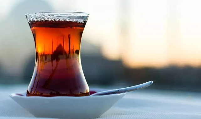 Ya çaydanlık fokur fokur kaynıyorsa!