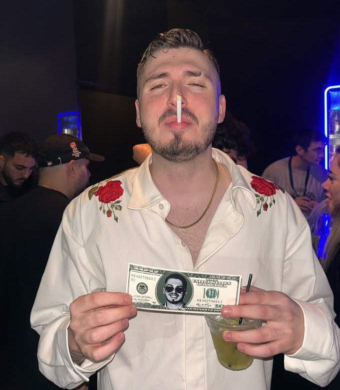 Hangisinin şarkıları sizce daha iyi?