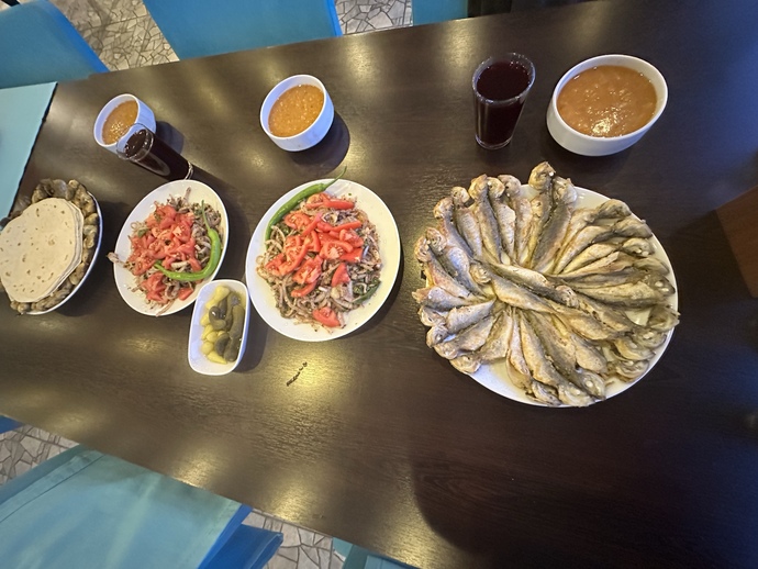 Evet bugün iftarda neler var görelim mi?