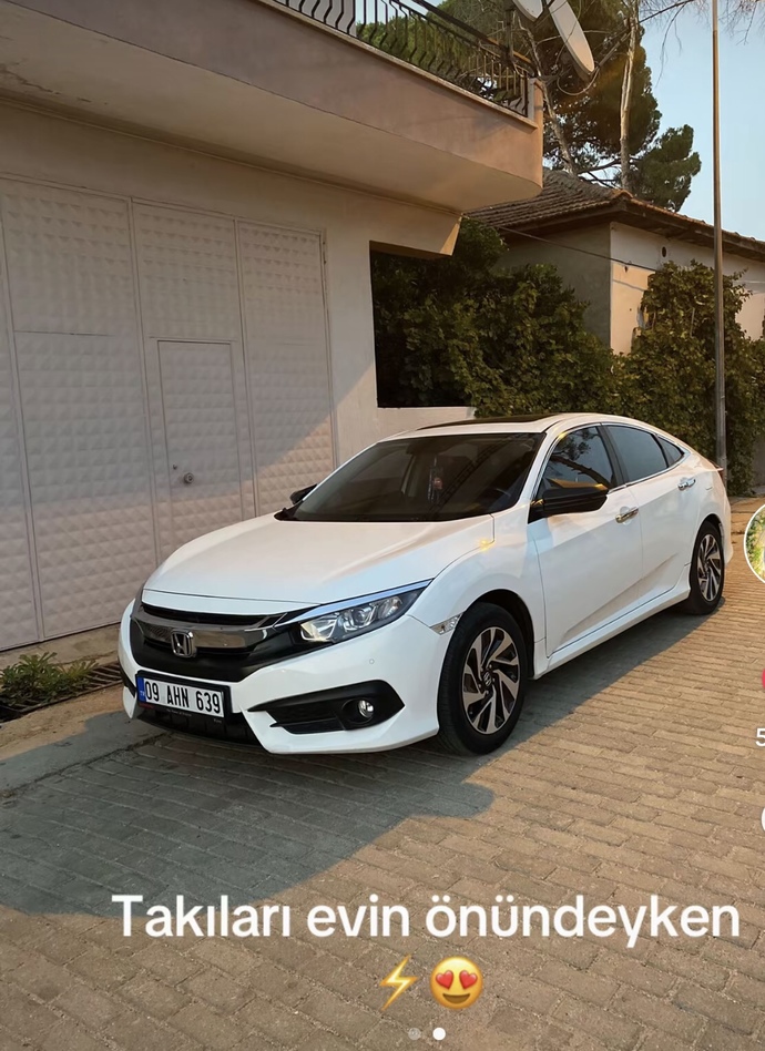 Honda nın hangi serisi bu araba?