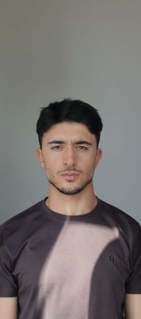 Bir ay yüz yogası yapayım dedim sizce işe yaramışmı ilk ve ve sonrasını attım?