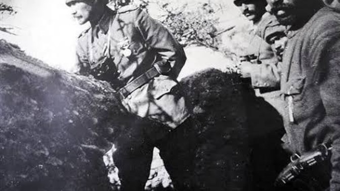 Çanakkale’de binlerce genç şehit düştü, sence bu fedakârlık, bugünkü nesiller için nasıl bir sorumluluk yüklüyor?