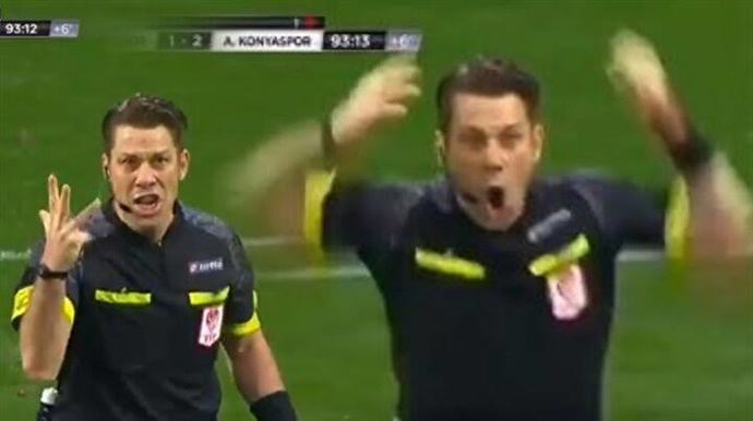 Sizce en iyi Türk hakem kimdir?