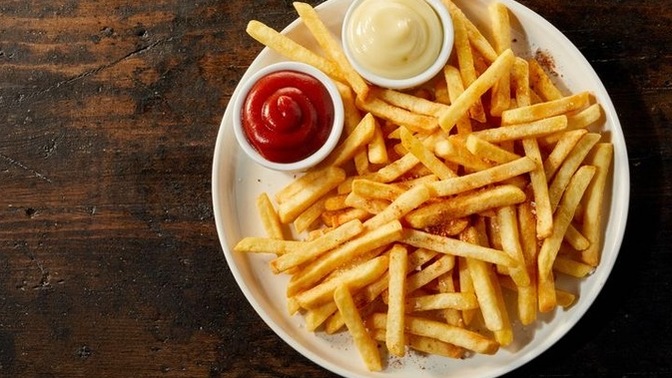 Patates kızartmasını ketçapla mı, mayonezle mi yersiniz 🍟?
