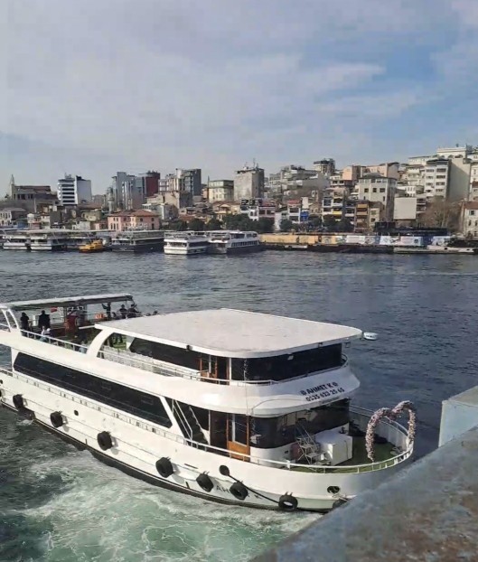 İstanbul  u gezerken bir ben mi keyif alıyorum?