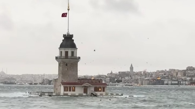 Karşınızda kız kulesi kollarında kim olsun isterdin?